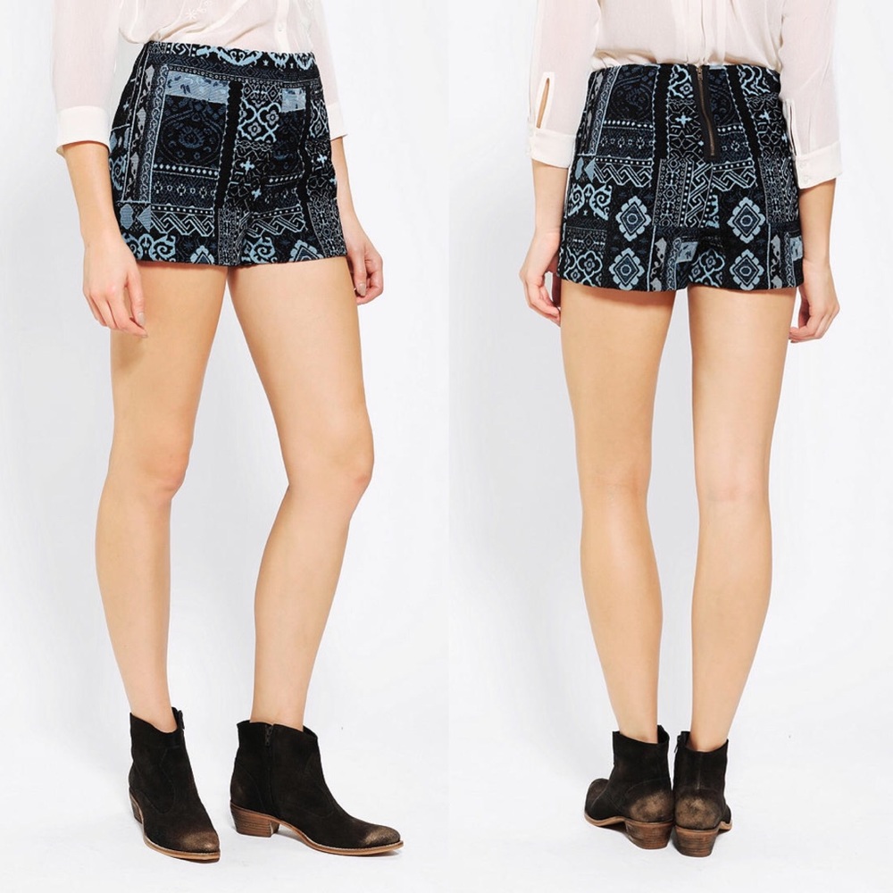 Urban Outfitters Ecote Jaquard Pinup Short